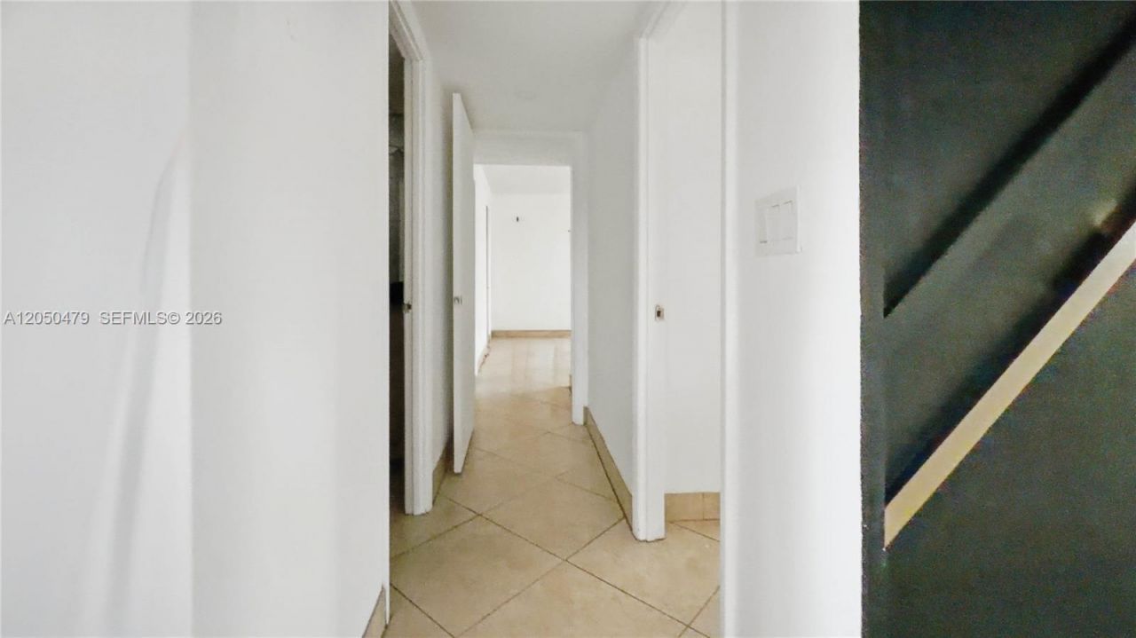 16450 Miami Dr, Unit 103, North Miami Beach, FL 33162 Photo