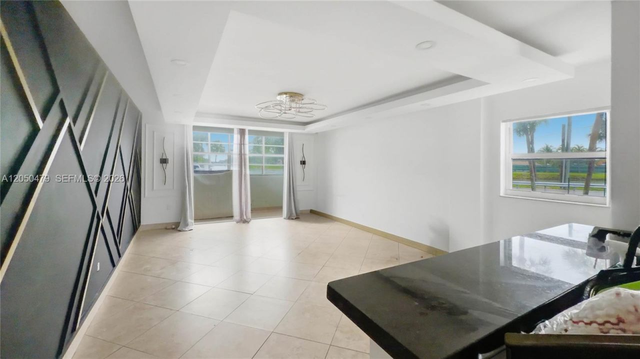 16450 Miami Dr, Unit 103, North Miami Beach, FL 33162 Photo