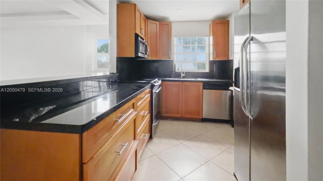 16450 Miami Dr, Unit 103, North Miami Beach, FL 33162 Photo