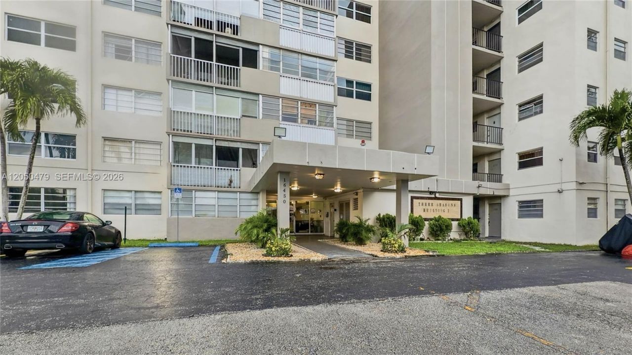 16450 Miami Dr, Unit 103, North Miami Beach, FL 33162 Photo