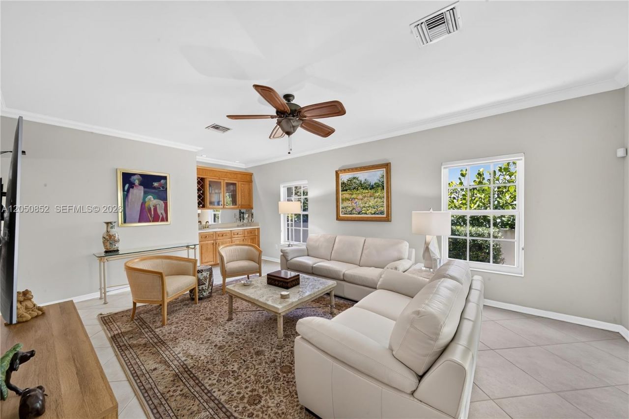 4820 Campo Sano Ct, Coral Gables, FL 33146 Photo