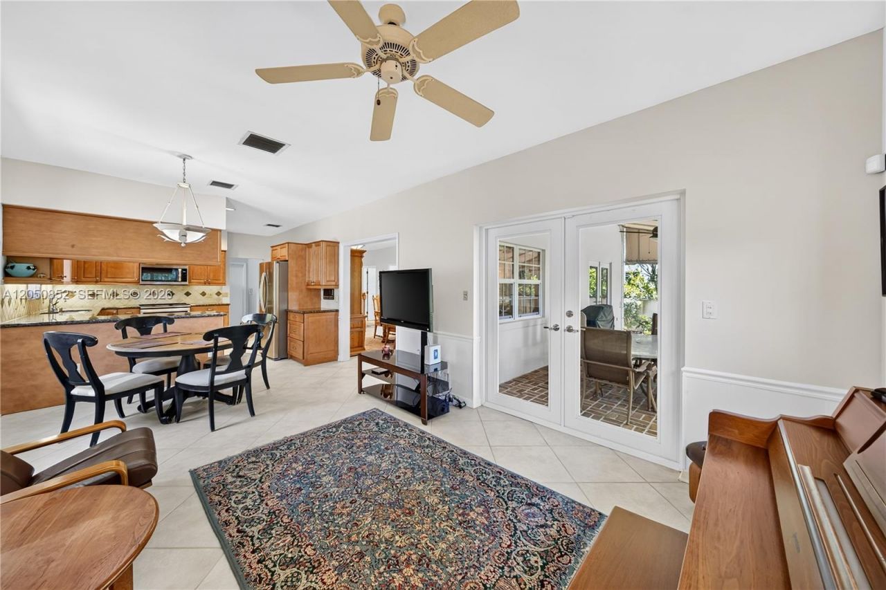 4820 Campo Sano Ct, Coral Gables, FL 33146 Photo