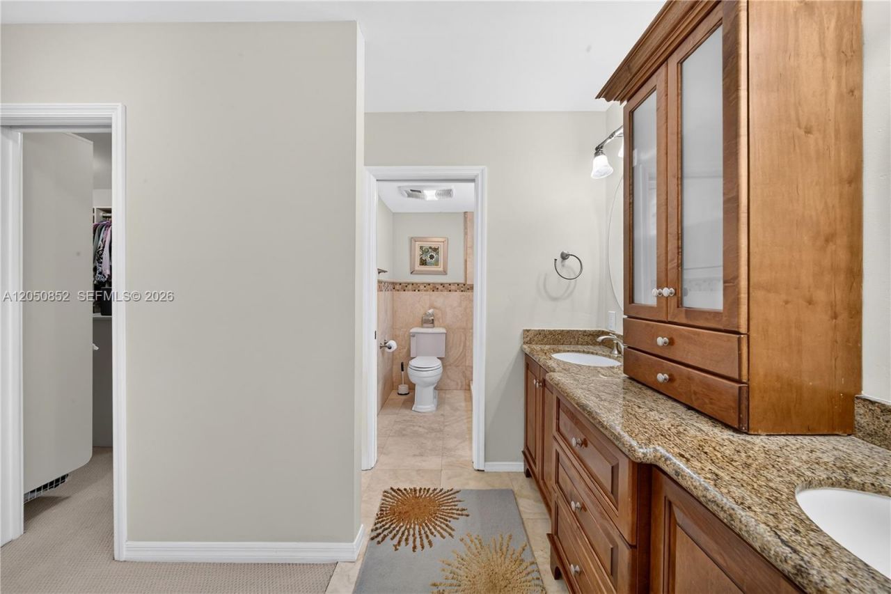 4820 Campo Sano Ct, Coral Gables, FL 33146 Photo
