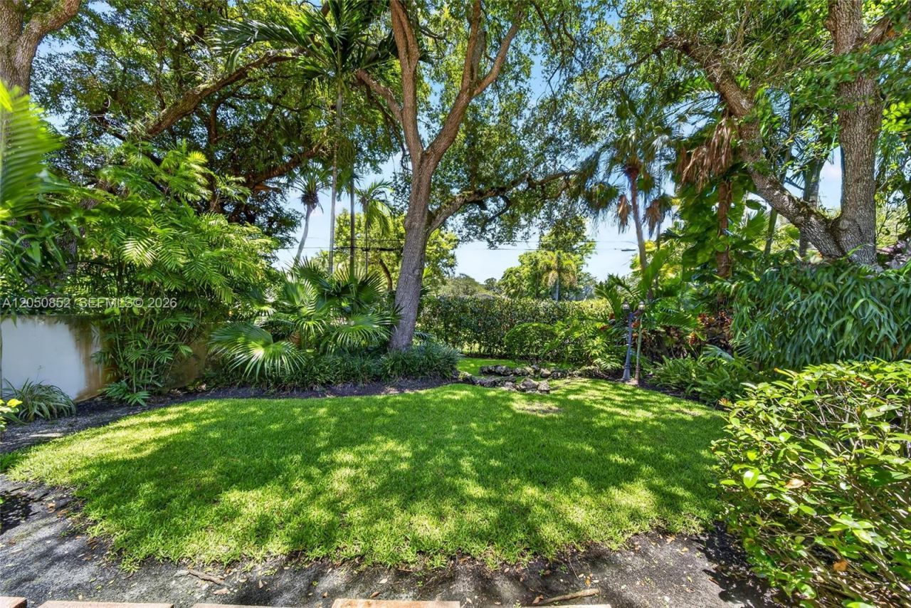 4820 Campo Sano Ct, Coral Gables, FL 33146 Photo