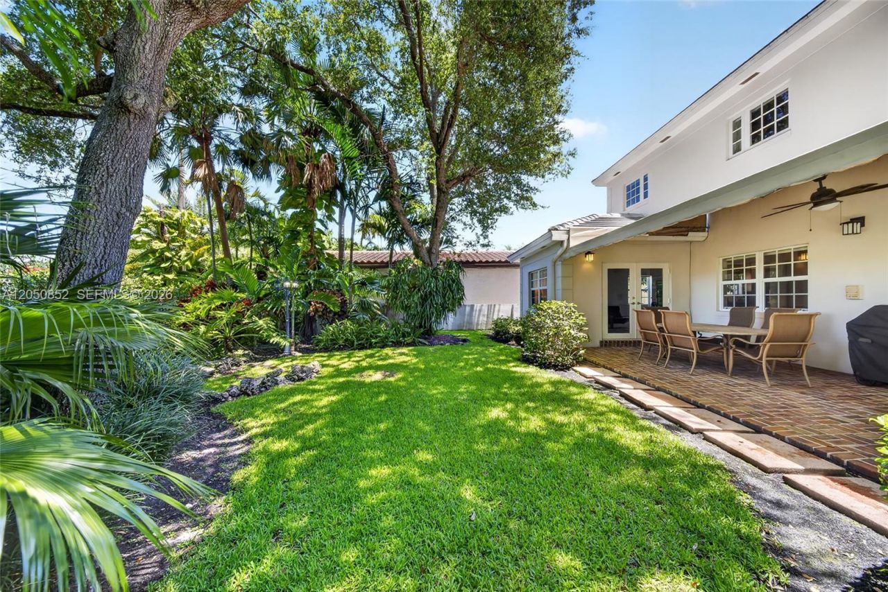 4820 Campo Sano Ct, Coral Gables, FL 33146 Photo