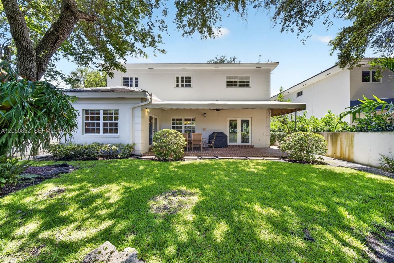 4820 Campo Sano Ct, Coral Gables, FL 33146 Photo