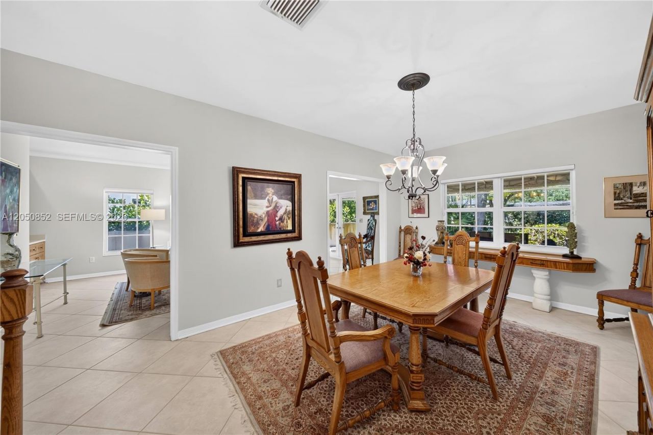 4820 Campo Sano Ct, Coral Gables, FL 33146 Photo