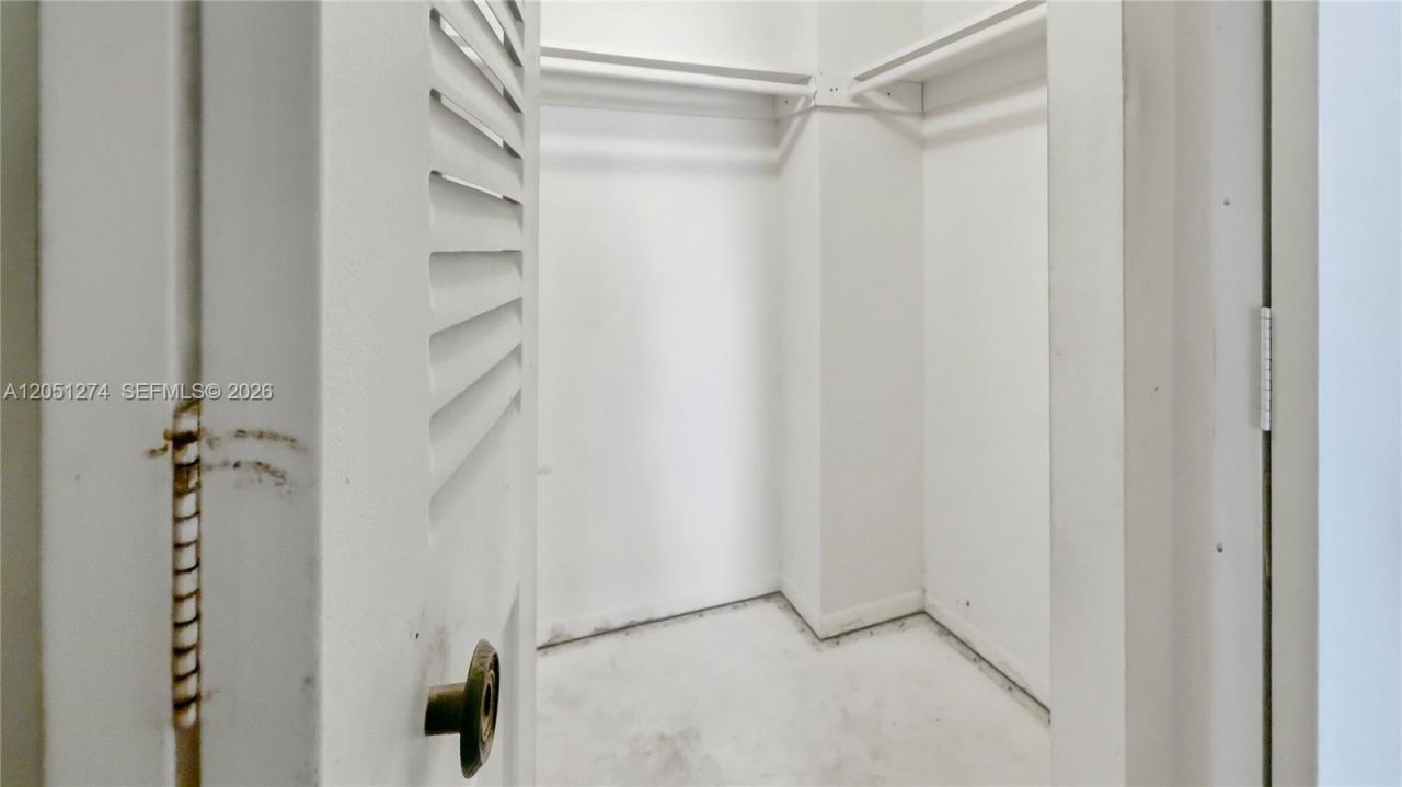 301 174th St , Unit 1907, Sunny Isles Beach, FL 33160 Photo