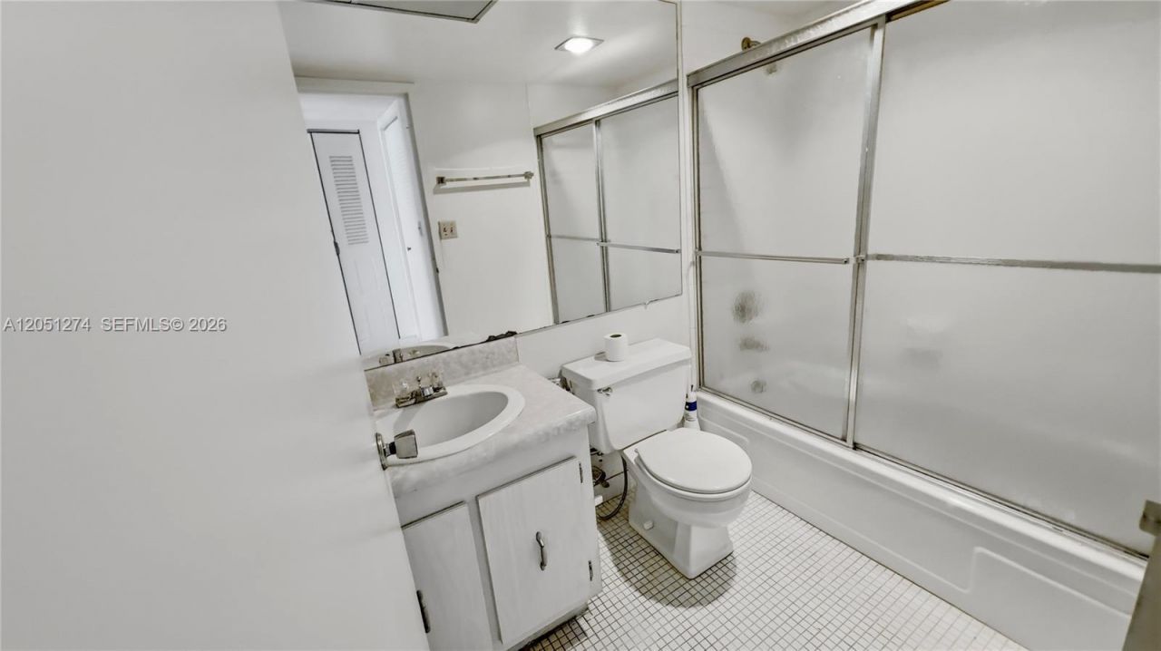 301 174th St , Unit 1907, Sunny Isles Beach, FL 33160 Photo
