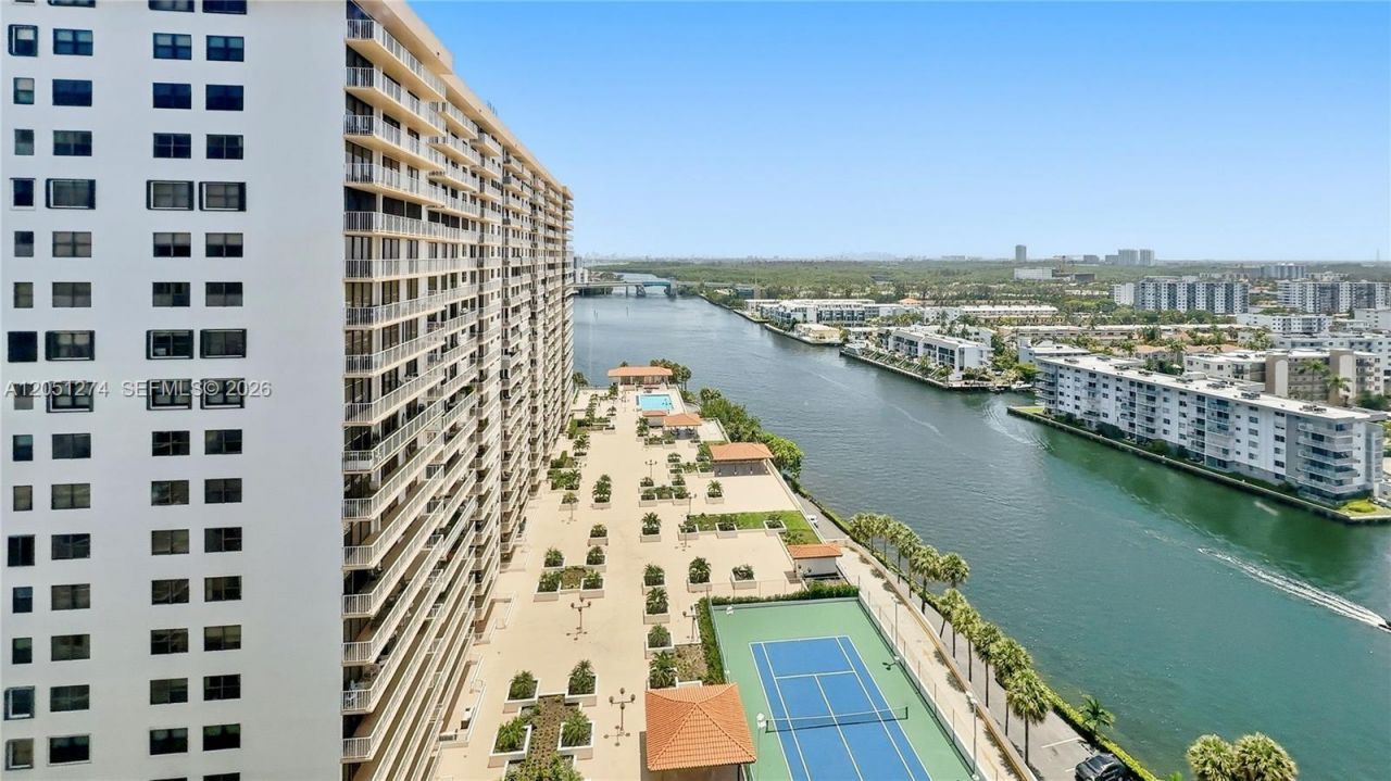301 174th St , Unit 1907, Sunny Isles Beach, FL 33160 Photo