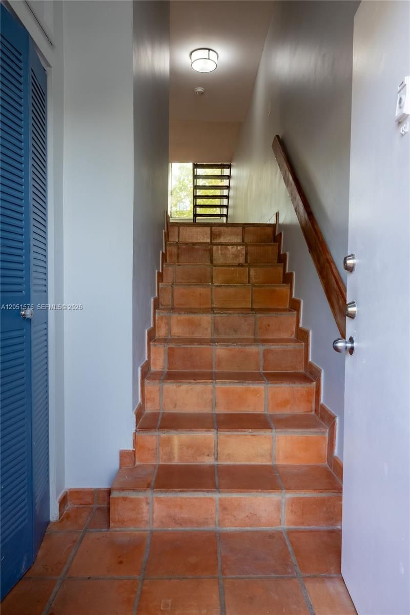 10000 NW 9th St Cir , Unit 21, Miami, FL 33172 Photo