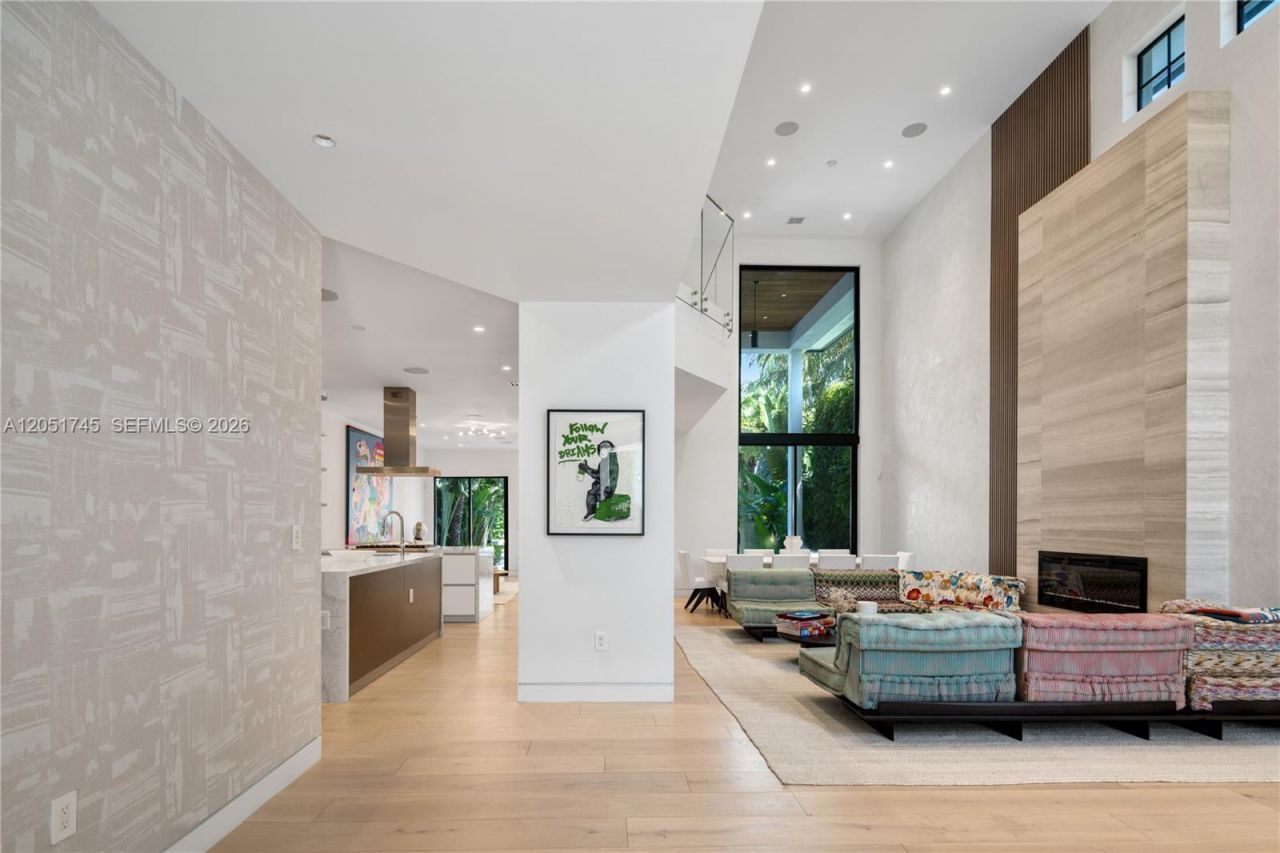 4442 Prairie Ave , Miami Beach, FL 33140 Photo