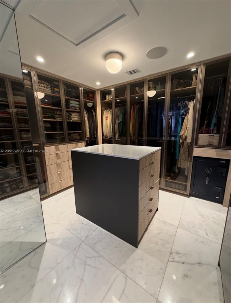 4442 Prairie Ave , Miami Beach, FL 33140 Photo