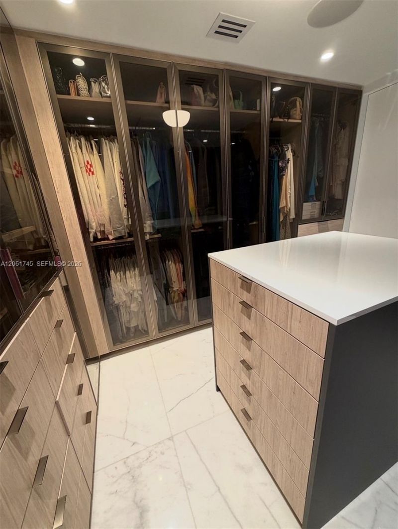 4442 Prairie Ave , Miami Beach, FL 33140 Photo