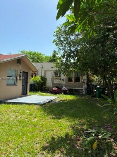 1133 NW 79th Ter, Miami, FL 33150 Photo