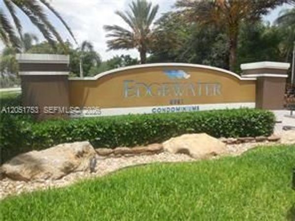 8821 Wiles Rd , Unit 107, Coral Springs, FL 33067