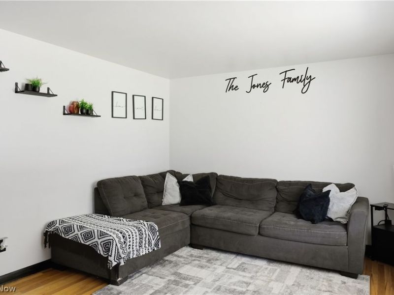 1782 Nova Lane, Poland, OH 44514 Photo 4