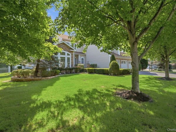 35 Monterrey Drive, Saint James, NY 11780