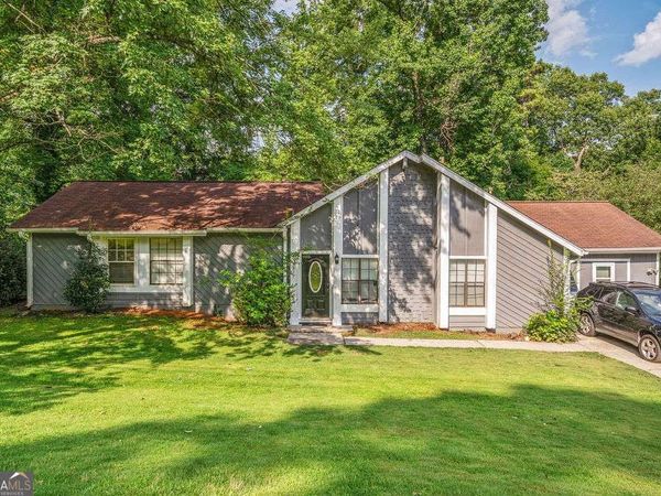 3927 Wabash Lane, Ellenwood, GA 30294