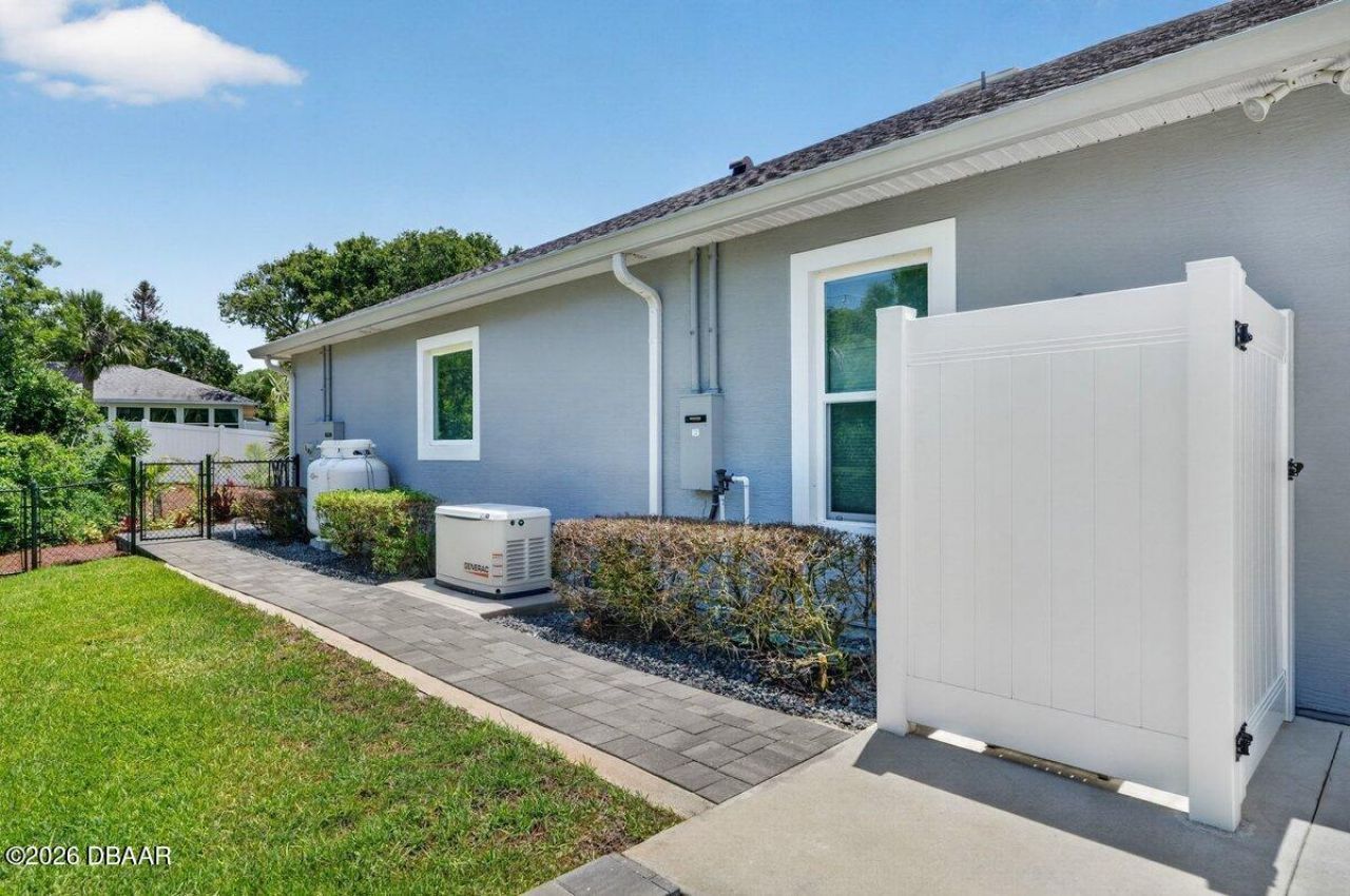 4805 S Peninsula Drive, Ponce Inlet, FL 32127 Photo