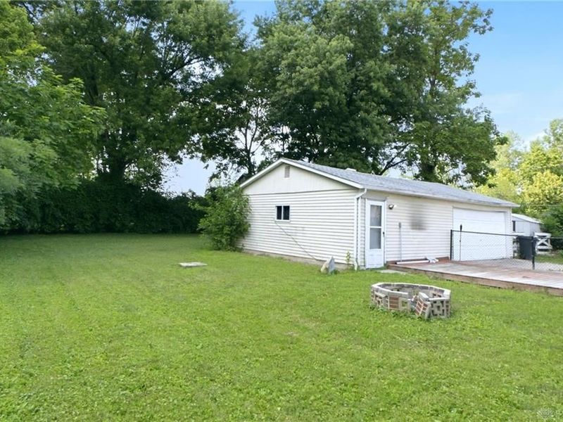 7520 S County Road 25A, Tipp City, OH 45371 Photo 24