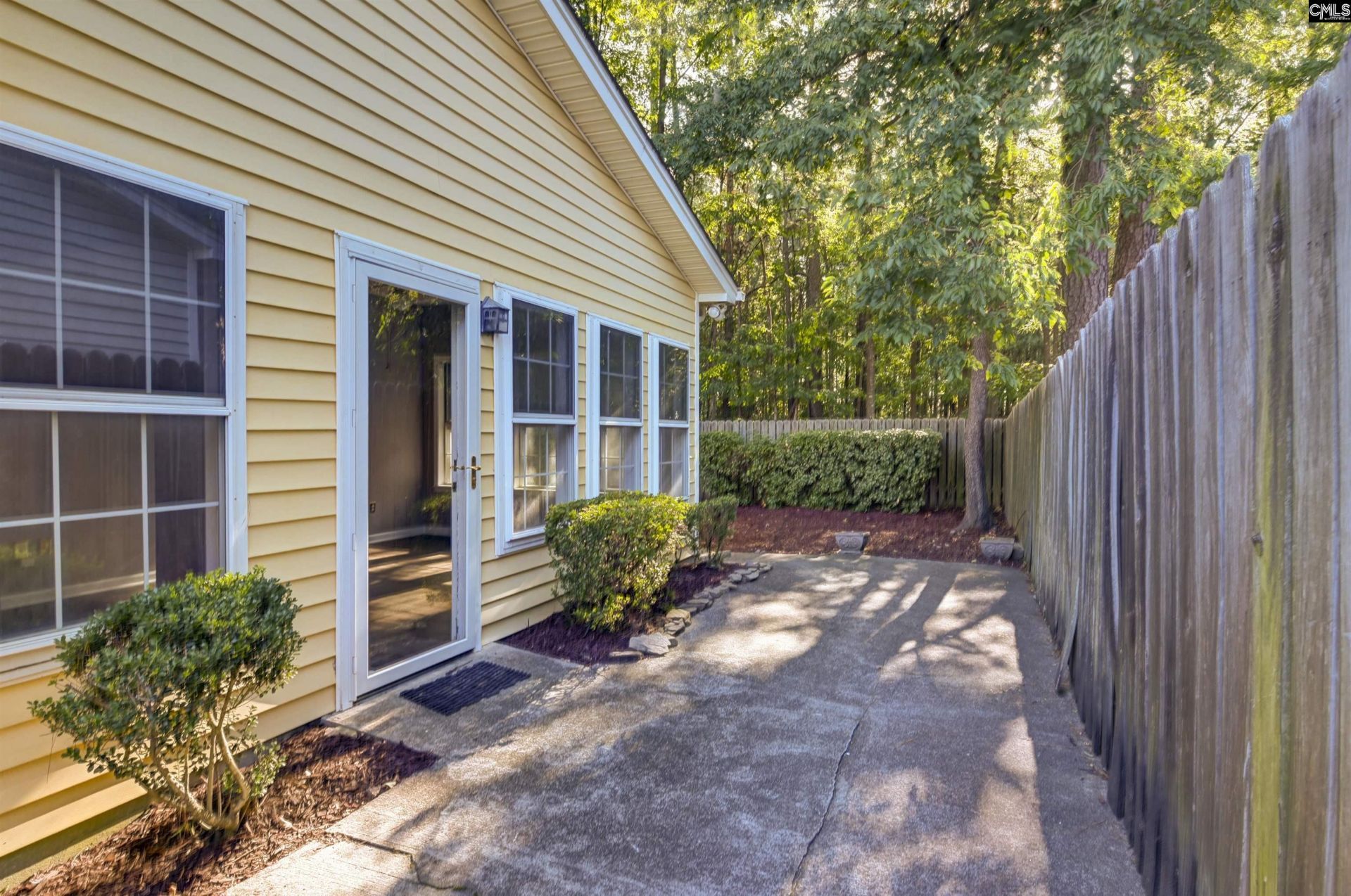 118 Fredricksburg Way Photo 27