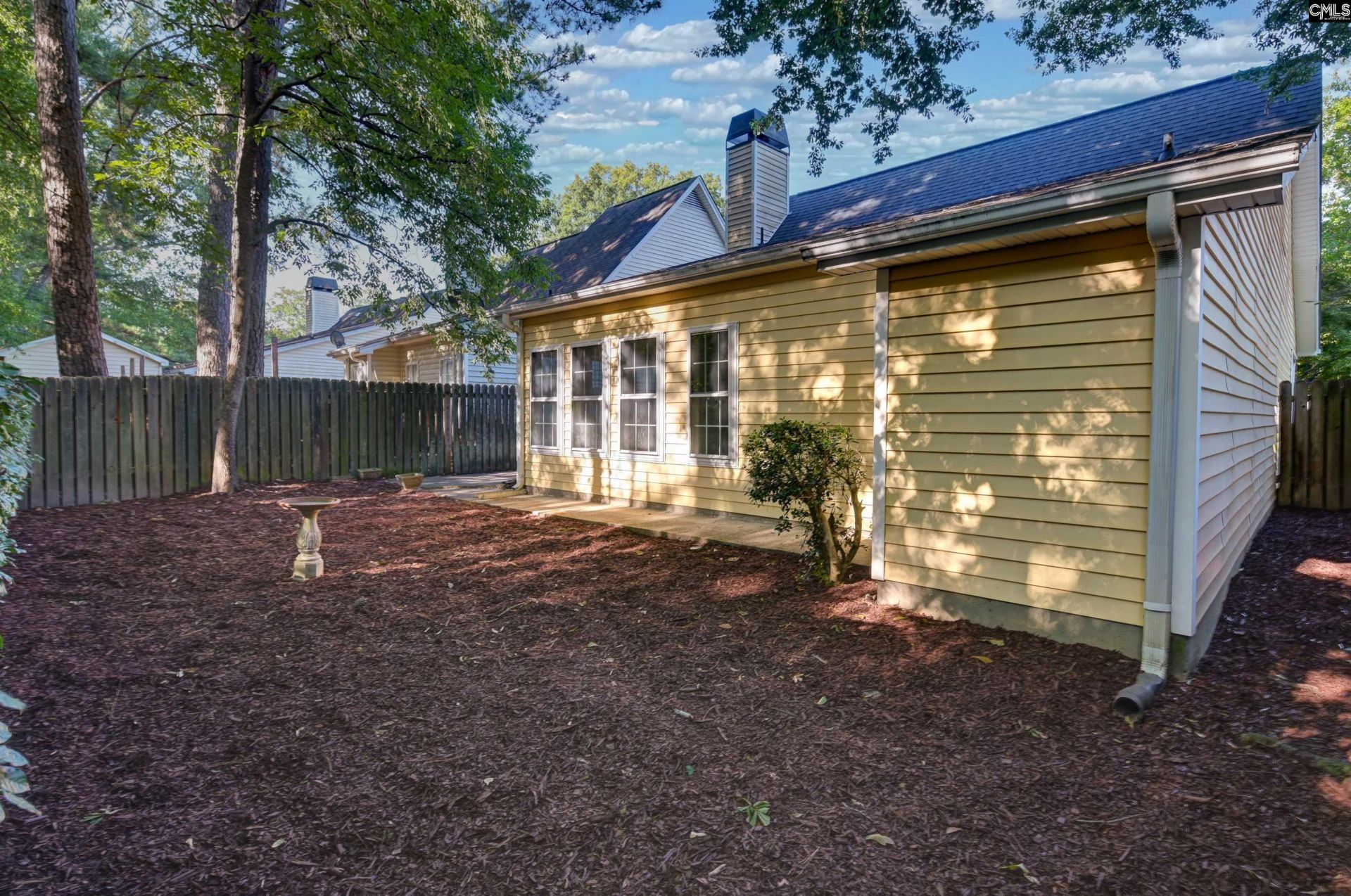 118 Fredricksburg Way Photo 29