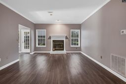 118 Fredricksburg Way photo 4