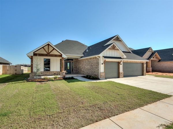 10433 SW 50th Street, Mustang, OK 73064