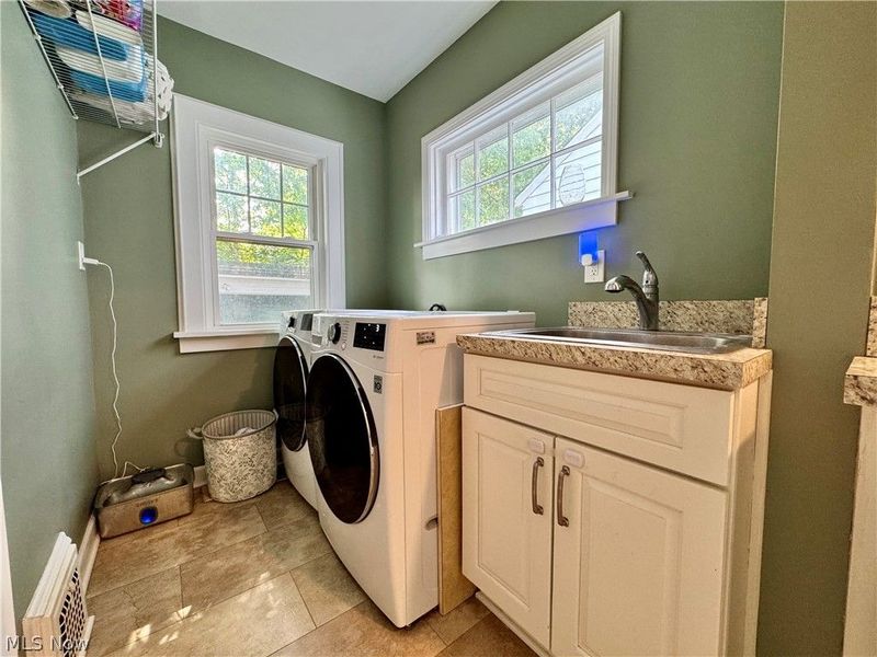 1163 Oxford Road, Cleveland Heights, OH 44121 Photo 13