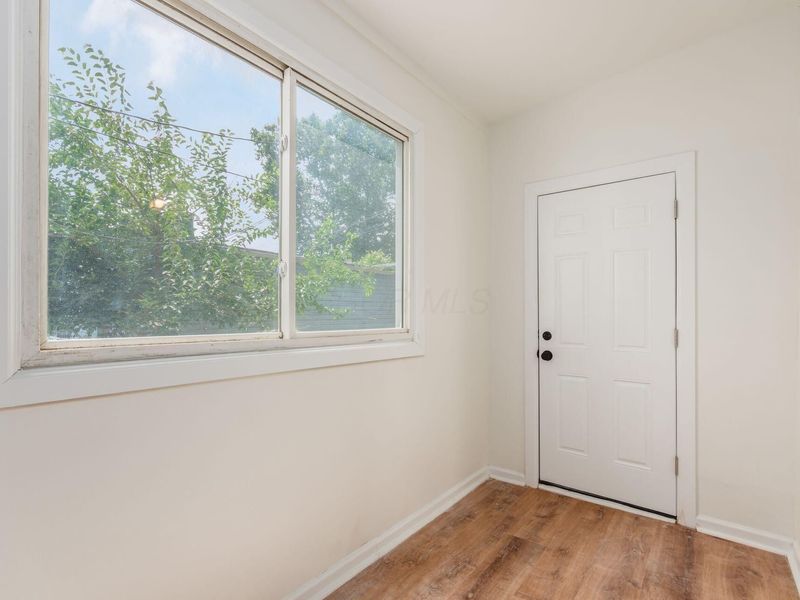 865 Old Leonard Avenue, Columbus, OH 43203 Photo 16