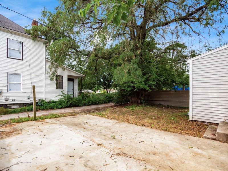 865 Old Leonard Avenue, Columbus, OH 43203 Photo 32