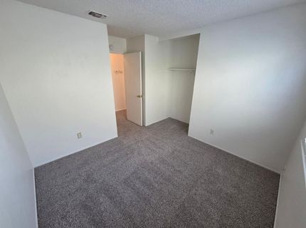 5689 Andrea Blvd, Sacramento, CA 95842 Photo