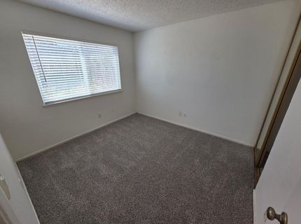 5689 Andrea Blvd, Sacramento, CA 95842 Photo