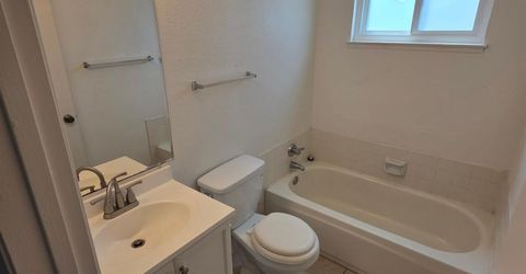 5689 Andrea Blvd, Sacramento, CA 95842 Photo