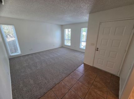 5689 Andrea Blvd, Sacramento, CA 95842 Photo