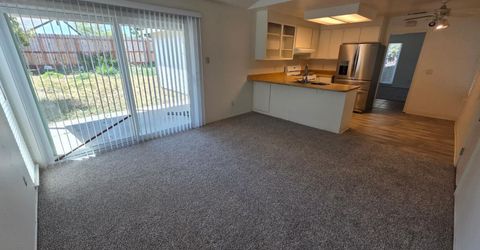 5689 Andrea Blvd, Sacramento, CA 95842 Photo