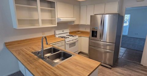 5689 Andrea Blvd, Sacramento, CA 95842 Photo