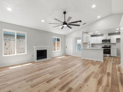 1129 La Mesa St, Escalon, CA 95320 Photo
