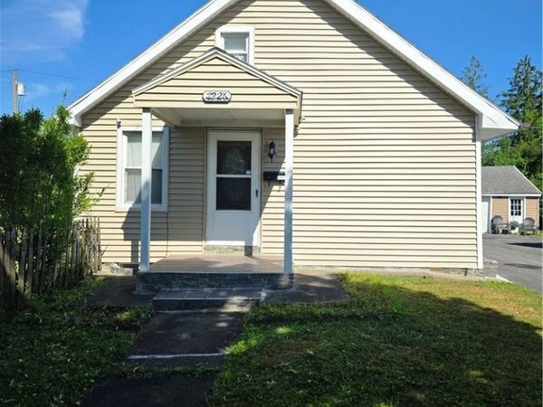 1226 Hilton Avenue, Utica, NY 13501