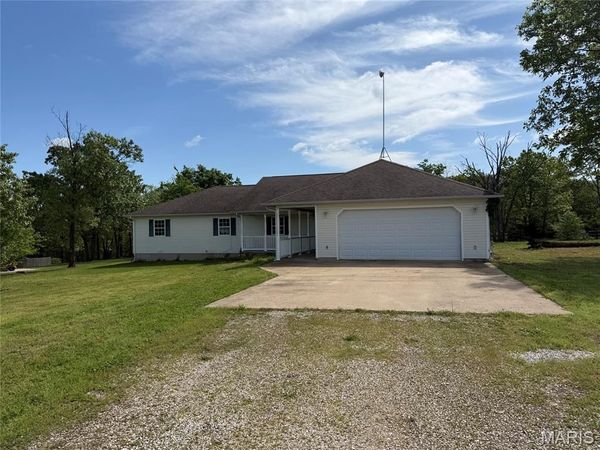 23863 Raspberry Lane , Waynesville, MO 65583