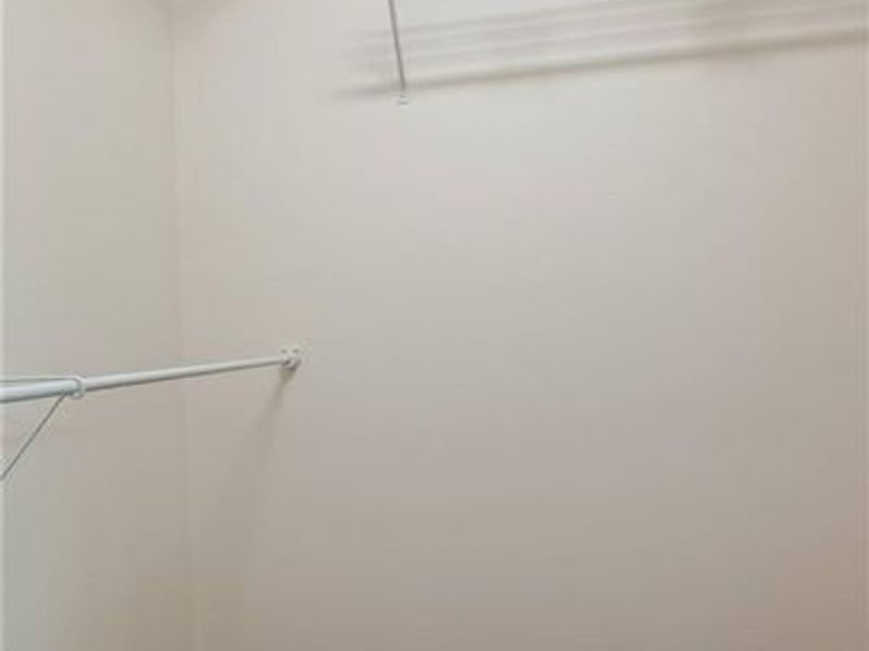 1816 Londonderry Drive, Unit 4, Middletown, OH 45042 Photo 14