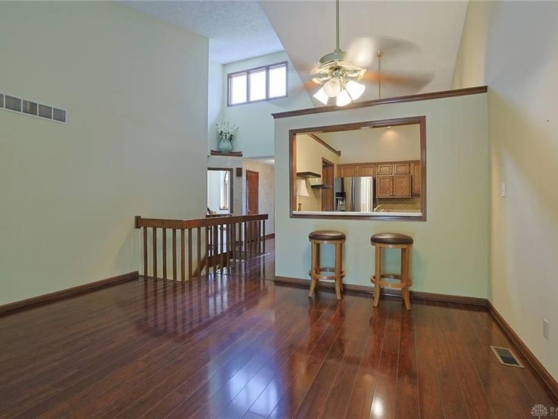 1816 Londonderry Drive, Unit 4, Middletown, OH 45042 Photo 7