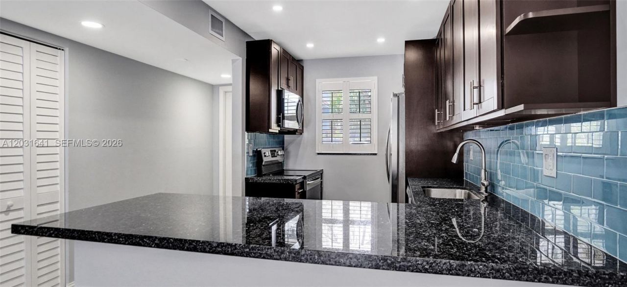 4600 SW 67 Ave , Unit 107, Miami, FL 33155 Photo