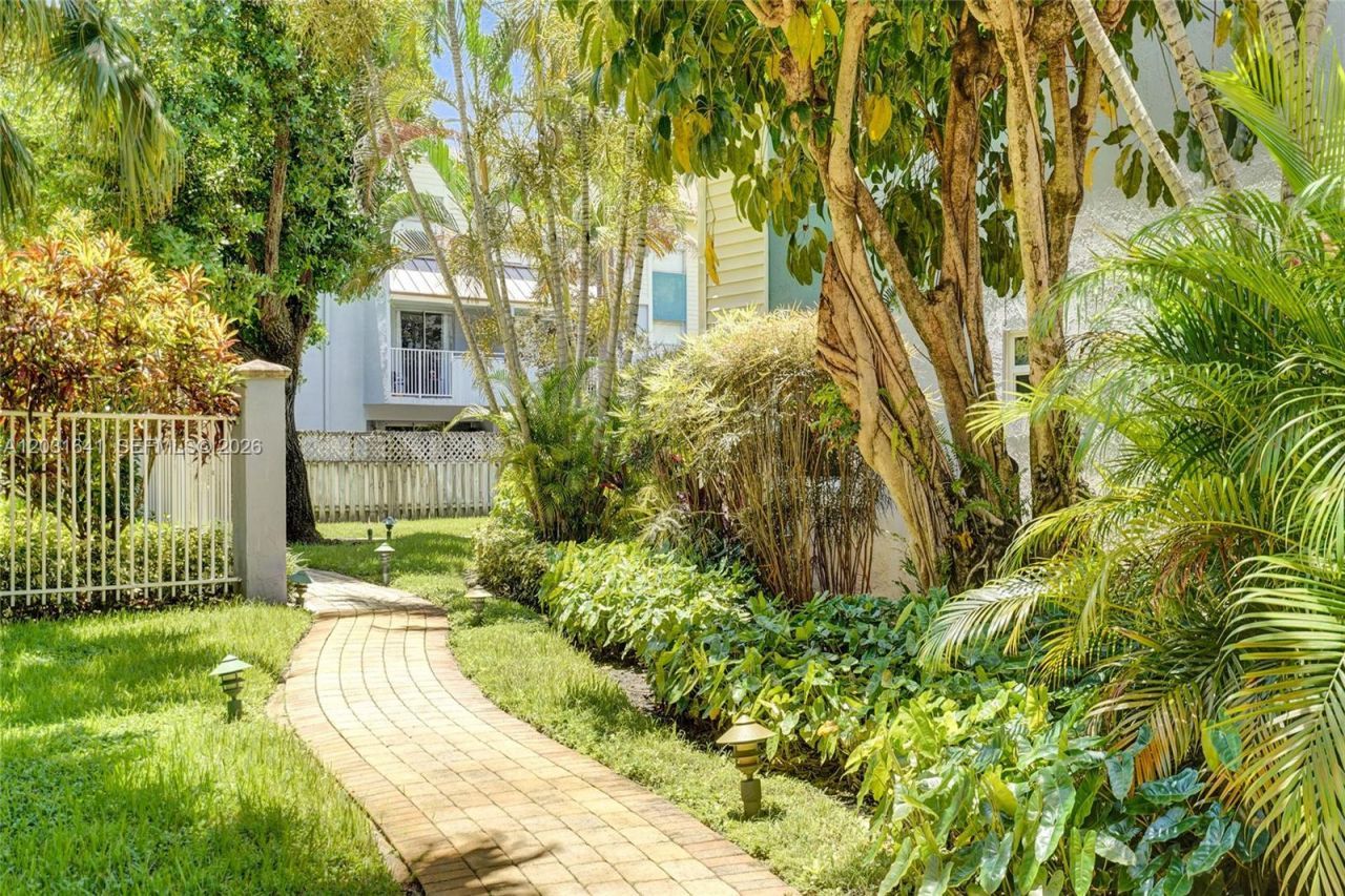4600 SW 67 Ave , Unit 107, Miami, FL 33155 Photo