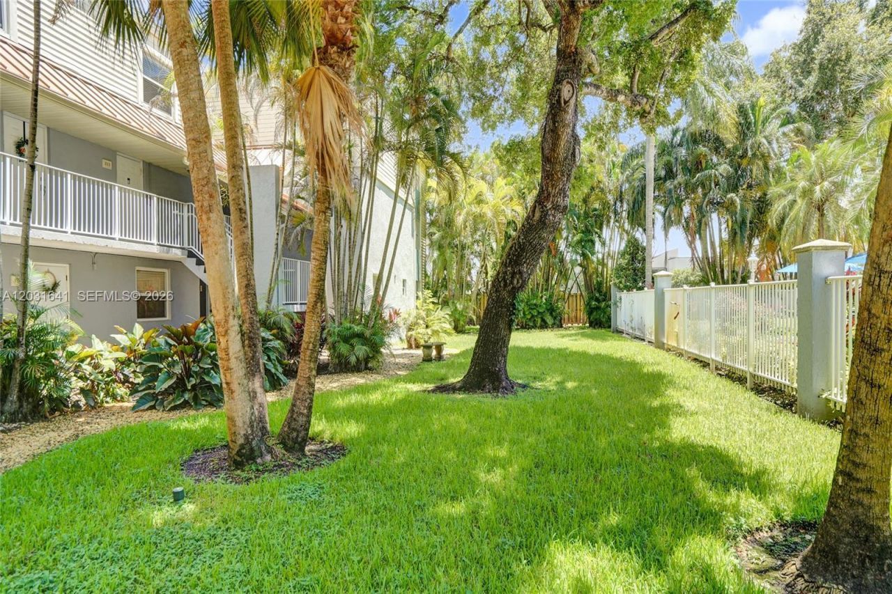 4600 SW 67 Ave , Unit 107, Miami, FL 33155 Photo