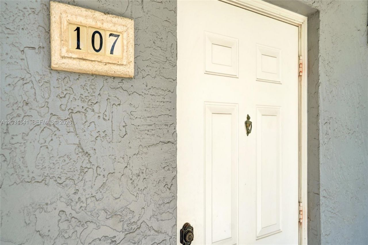4600 SW 67 Ave , Unit 107, Miami, FL 33155 Photo