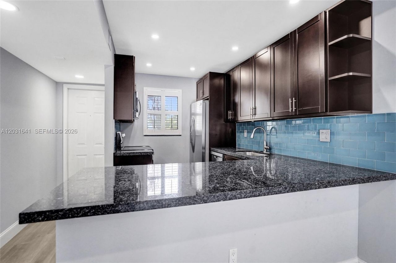 4600 SW 67 Ave , Unit 107, Miami, FL 33155 Photo