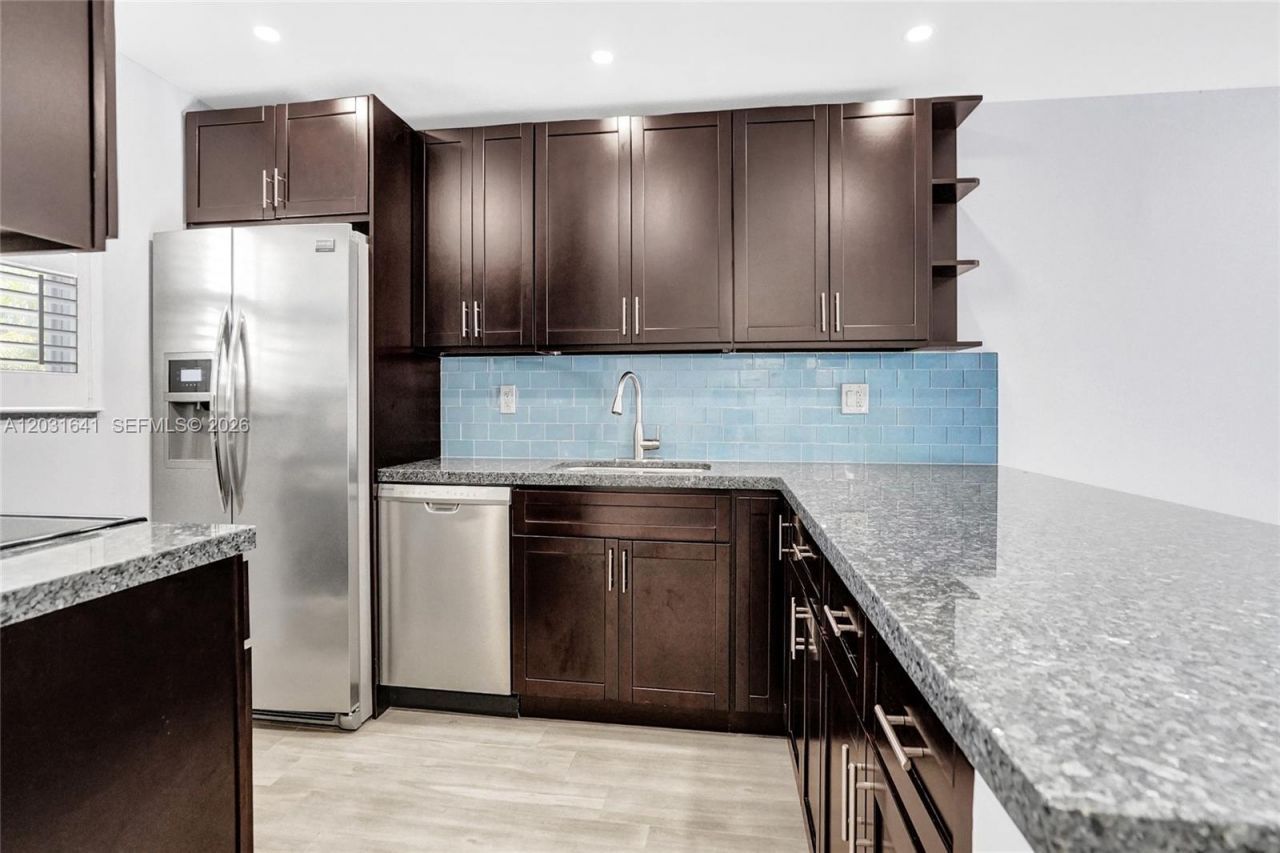 4600 SW 67 Ave , Unit 107, Miami, FL 33155 Photo