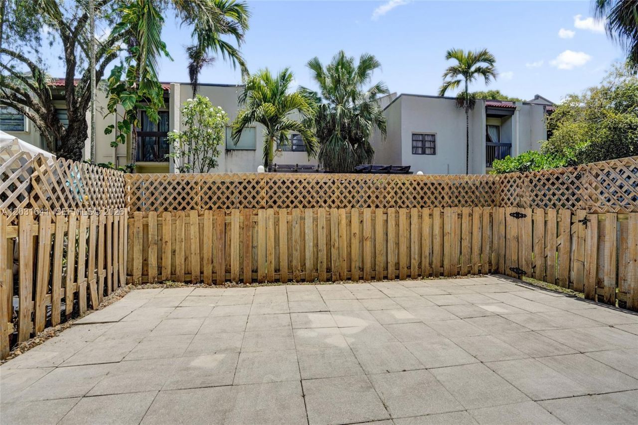 4600 SW 67 Ave , Unit 107, Miami, FL 33155 Photo